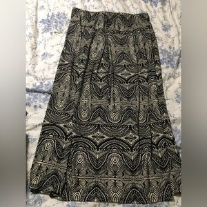 Metrowear Maxi Skirt Geometric 2xL